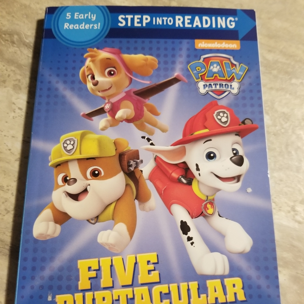Softcover Paw Patrol early reader